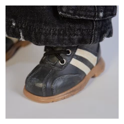 Trick Or Treat Studios Horror Movie Costumes Seed Of Chucky, Glen Doll Prop