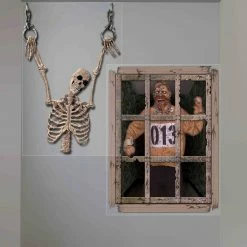 Forum Novelties Gruesome Wall Dcor 4ft X 5.3ft