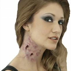 Cinema Secrets Makeup & SFX Everlasting Kiss Vampire Bite