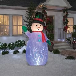 Gemmy Airblown Projection Snowman Inflatable Yard Decoration Decorations & Props