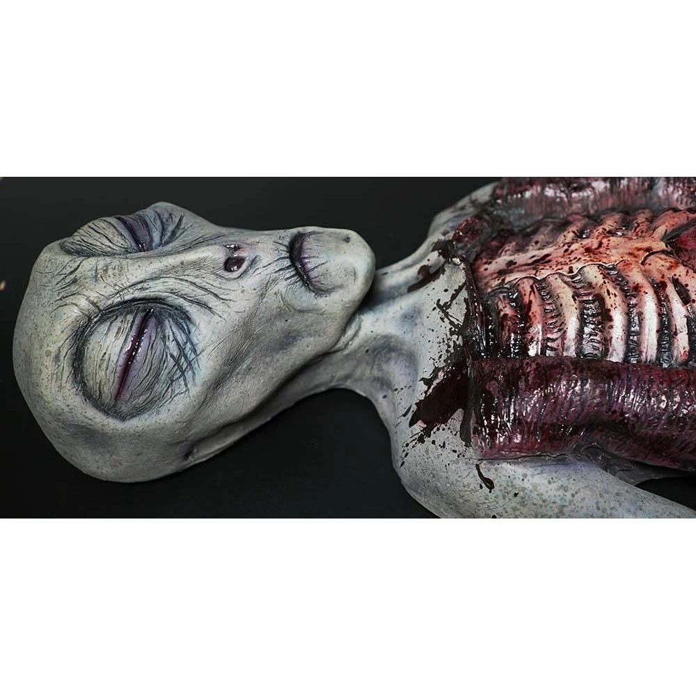 Distortions Alien Autopsy Realistic Prop Sci-Fi Costumes 7 Distortions Alien Autopsy Realistic Prop Sci-Fi Costumes