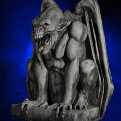 Distortions Gargoyle Castle Prop